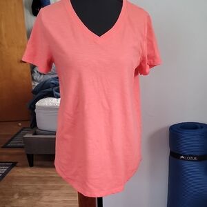 Sonoma Coral V-Neck Short Sleeve Tee